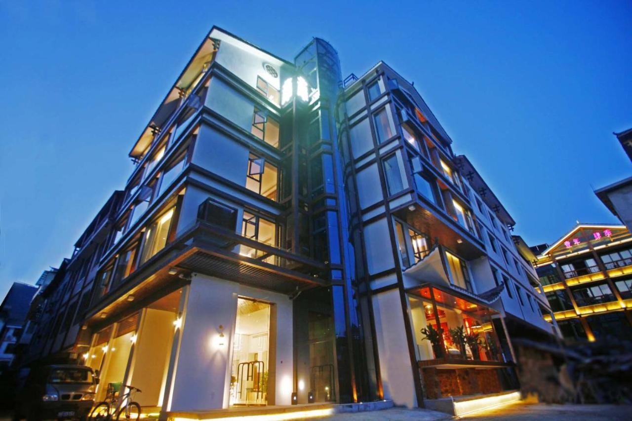 張家界武陵源北岸輕奢客棧 森林公園店 Hotel Zhangjiajie Bagian luar foto